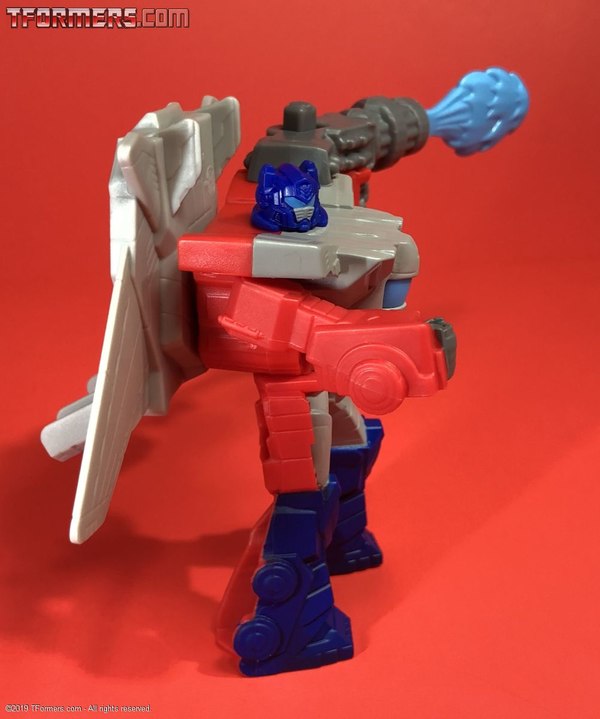 Gallery Burger King Sky Turbine Optimus Prime Cyberverse Transformers Toy  (3 of 38)